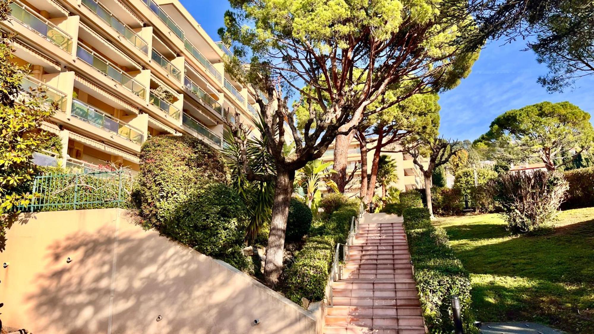 L'Azur - Apt De Standing - Piscine - Parking 勒卡内 外观 照片