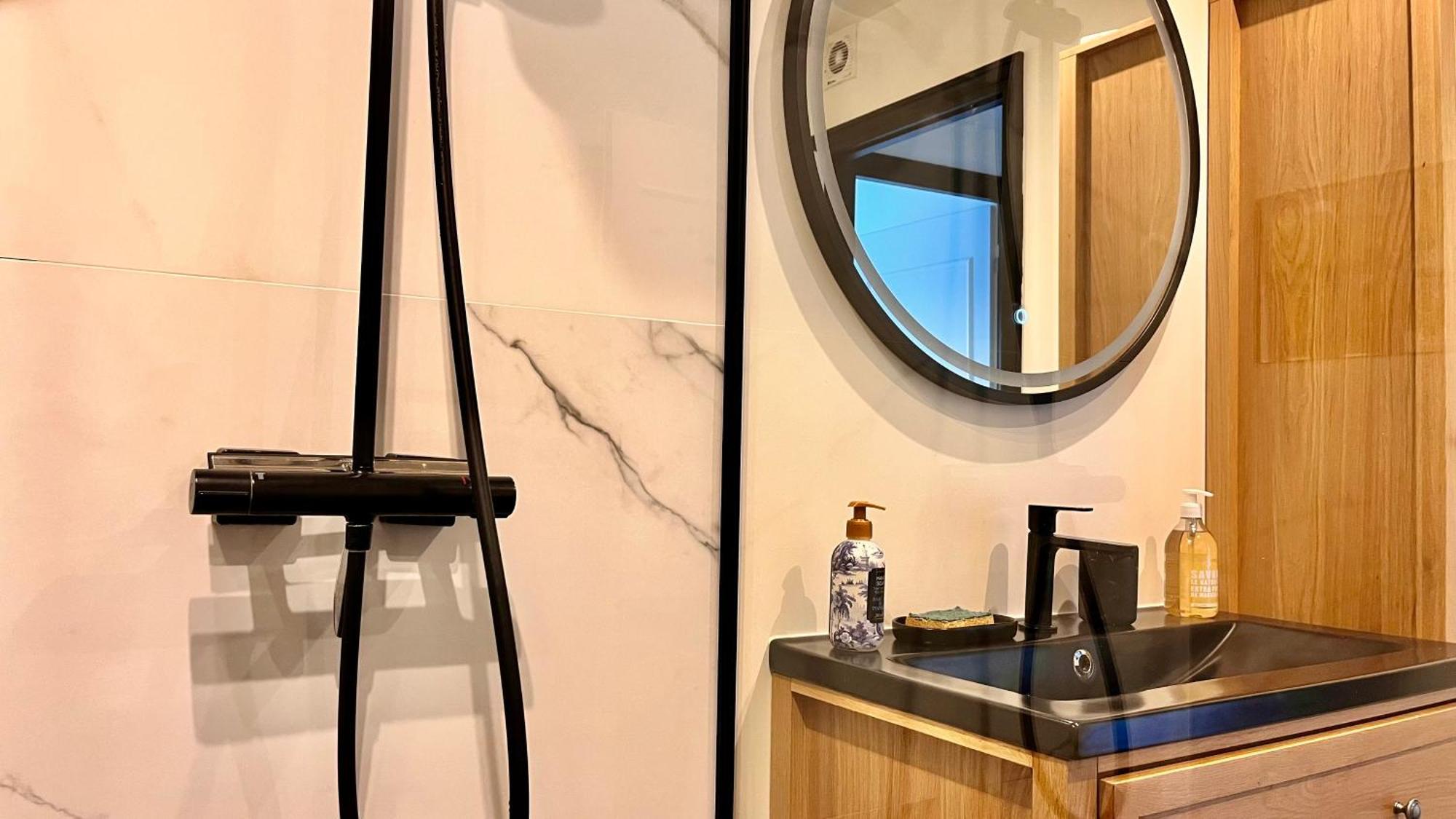 L'Azur - Apt De Standing - Piscine - Parking 勒卡内 外观 照片